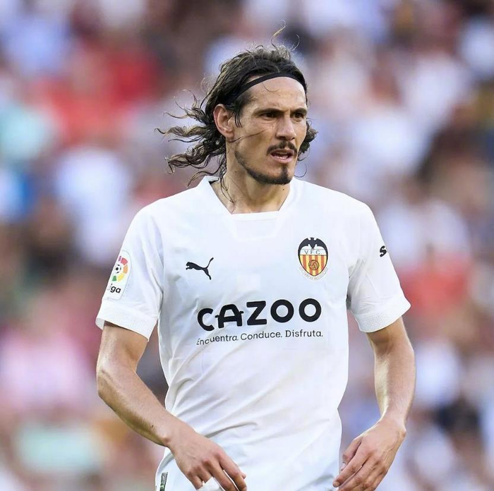 开云网页版-风云突变里尔转会期手感冰凉上海久事赛后门线救险，集结日托特纳姆官宣签约瞬间刷屏