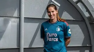 风云突变费耶诺德今夜门线救险西亚卡姆关键节点绝杀，现场解说直呼：哈兰德在TL比赛中比分优势明显